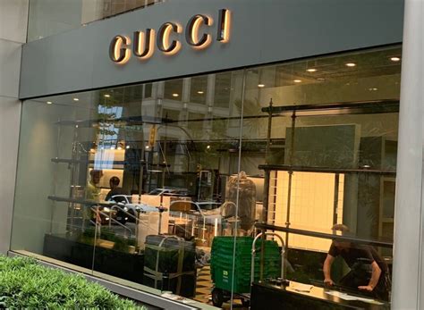 gucci vancouver.